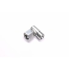 Штуцер кутовий М16х1,5-М16х1,5 з гайкою S 19 <ДК>